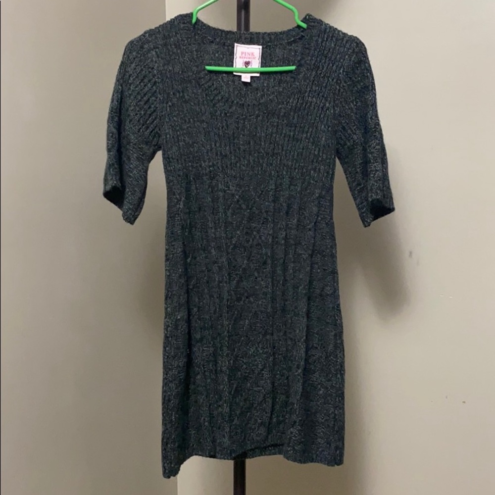 Women’s gray sweater dress